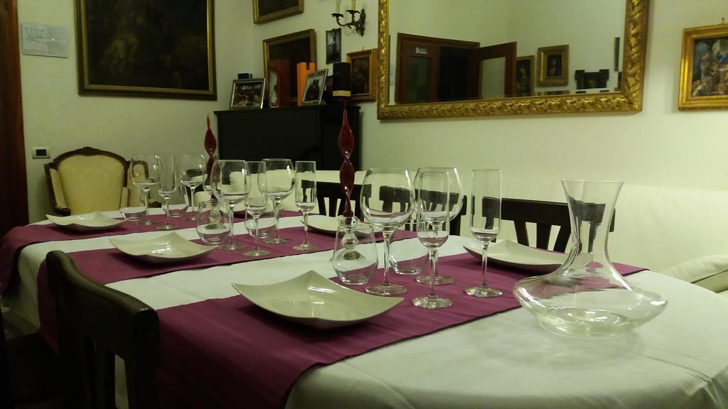 Guest House Il Marchese Del Grillo Рим Екстер'єр фото