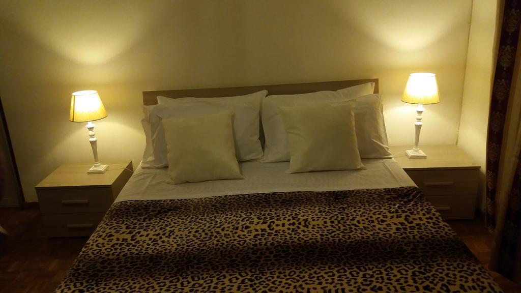 Guest House Il Marchese Del Grillo Рим Номер фото