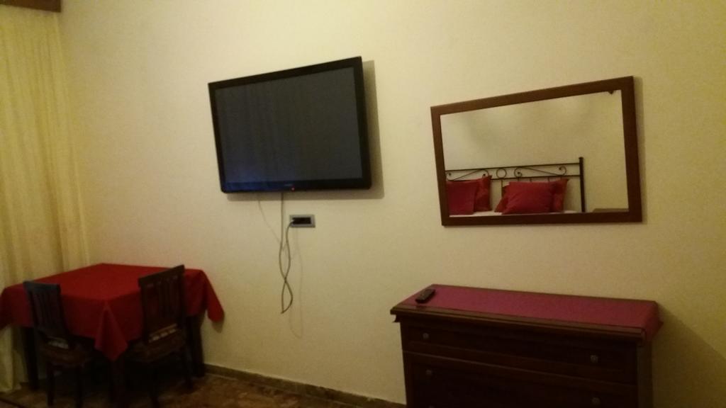 Guest House Il Marchese Del Grillo Рим Екстер'єр фото